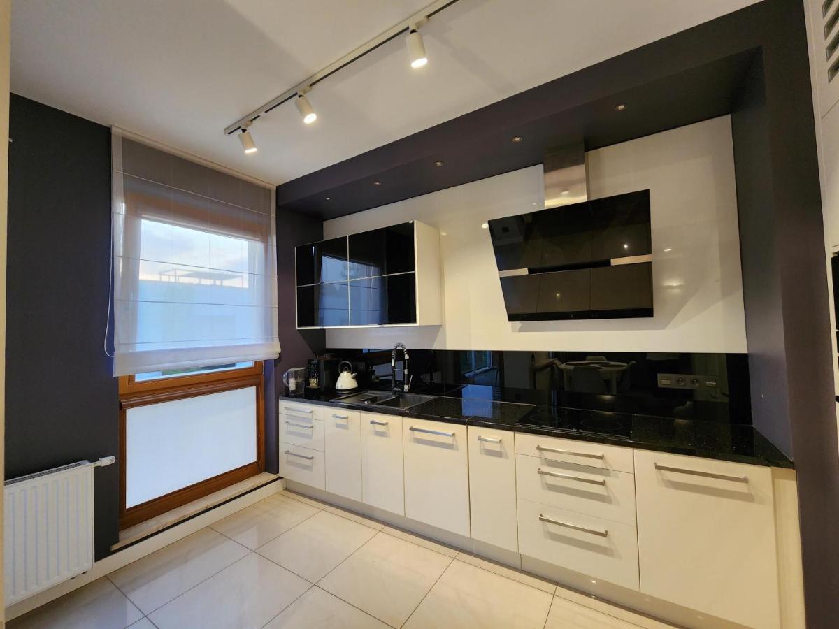 Apartament Nadmorski Dwor Modern Gdańsk Zewnętrze zdjęcie