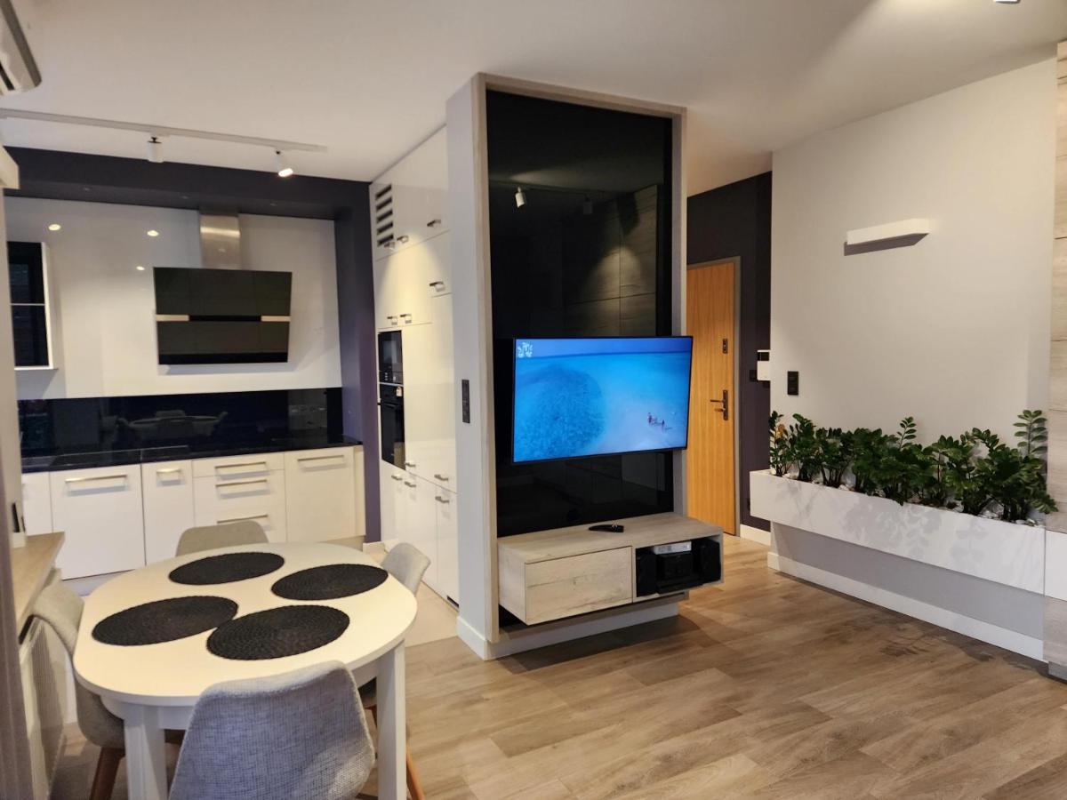 Apartament Nadmorski Dwor Modern Gdańsk Zewnętrze zdjęcie